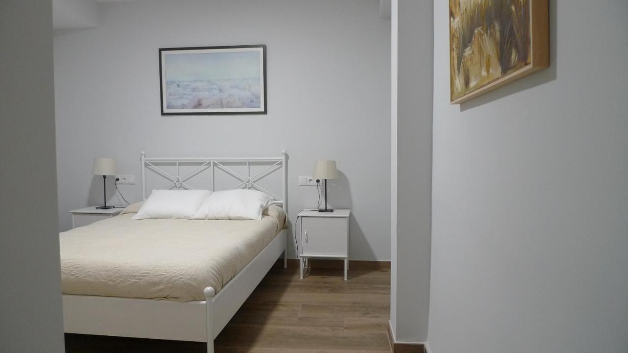 דירות סביליה Living Triana House מראה חיצוני תמונה